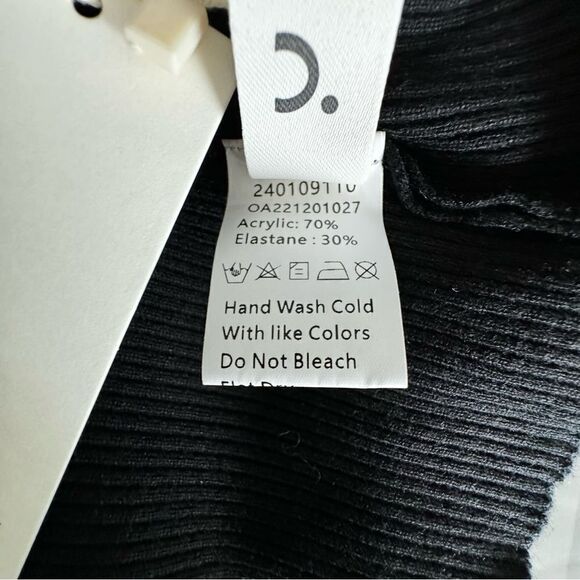 Commense Black Tank Top Cropped Ribbed Knit SZ XS NWT - Picture 9 of 10